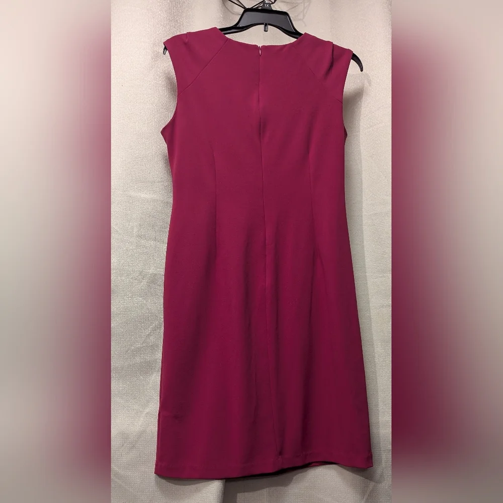 Shelby and Palmer Elegant Magenta Sleeveless Dress Size 16 - Picture 2 of 7
